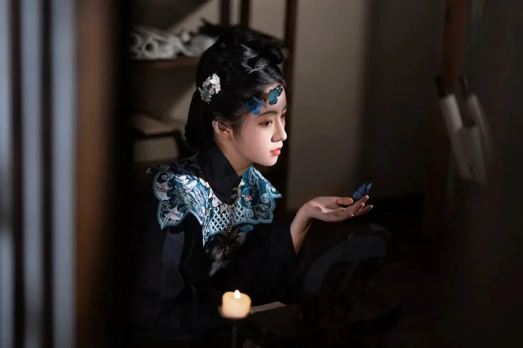 蝴蝶夫人 幽静轻盈的梦｜汉服摄影