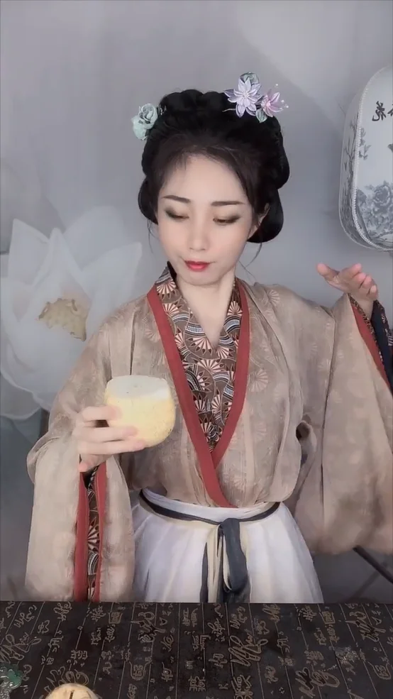 古法美妆 | 螺子黛、红曲染、鹅梨帐中香是怎么制作出来的呢? 古法美妆 | 螺子黛、红曲染、鹅梨帐中香是怎么制作出来的呢?