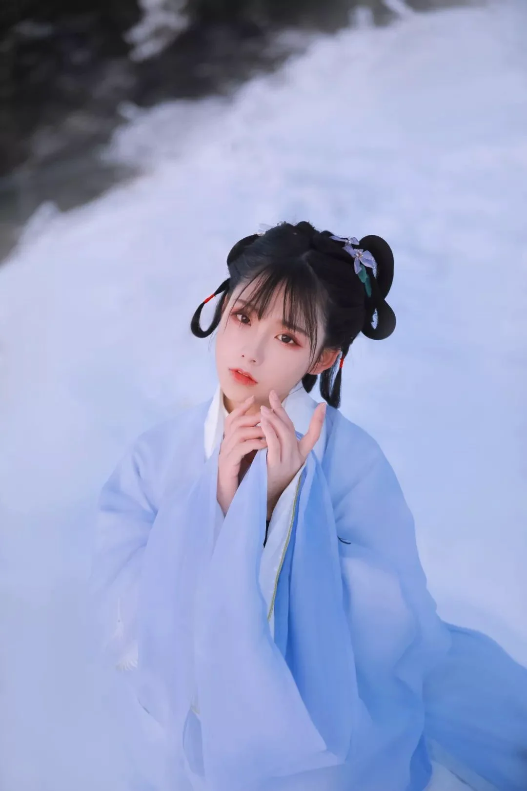 汉服摄影｜不识庐山雪，一见已钟情