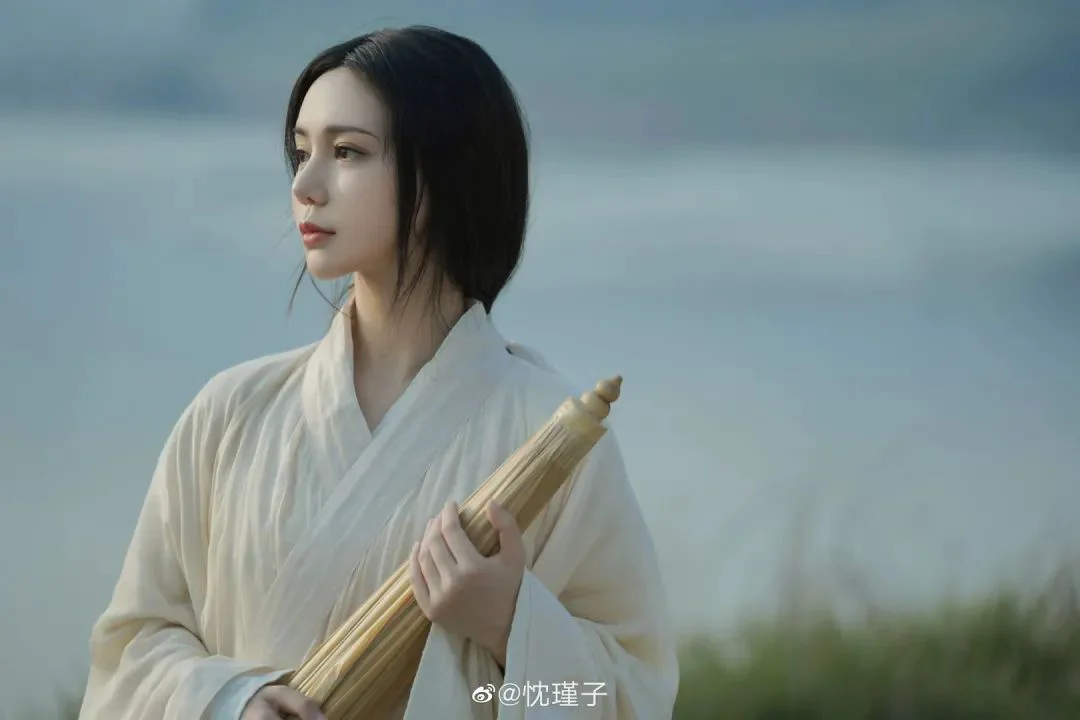 宛若清风｜汉服摄影