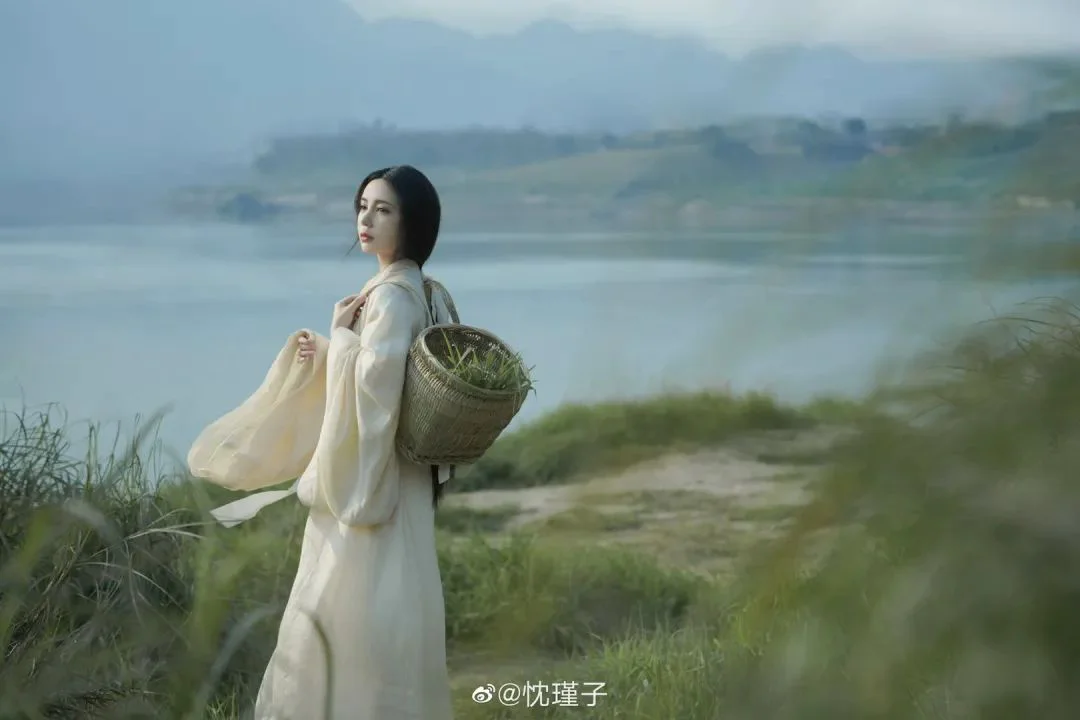 宛若清风｜汉服摄影