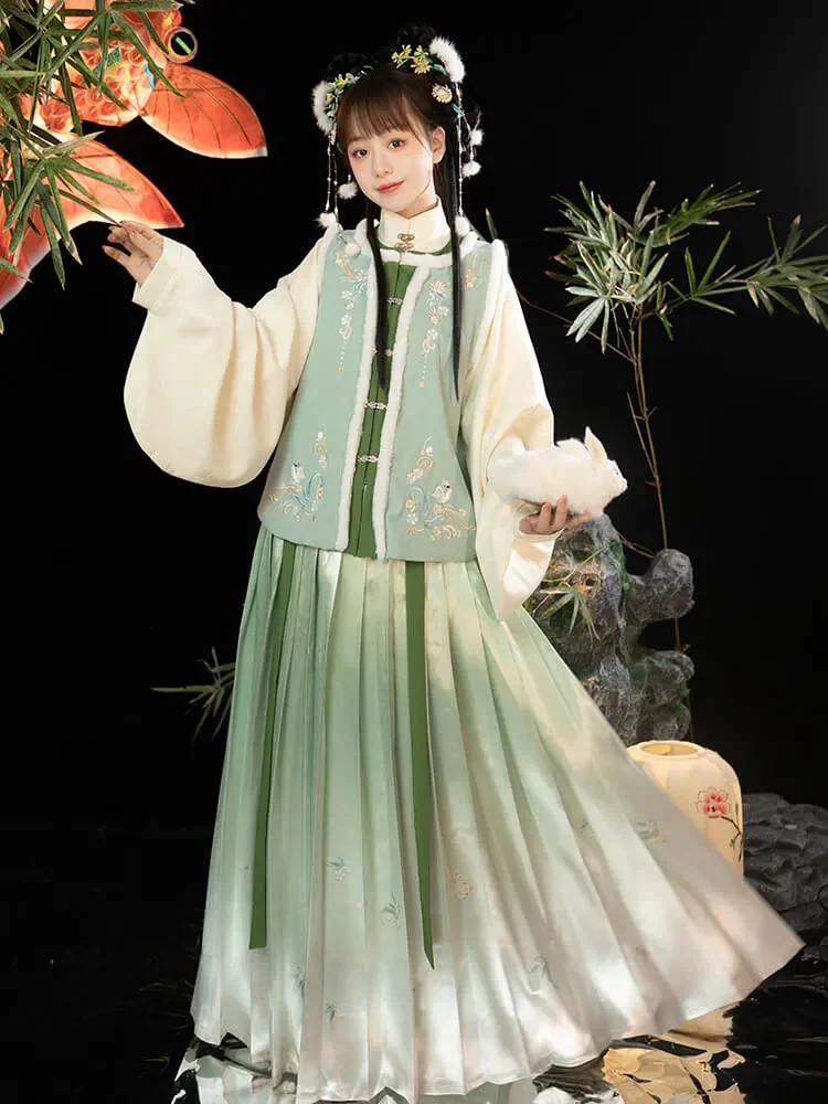 平价汉服推荐｜时光跌跌撞撞 季节来来往往