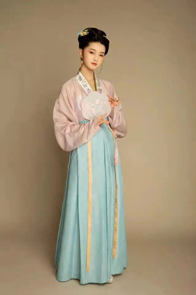 宽袍大袖才叫汉服？你需要补补知识啦~