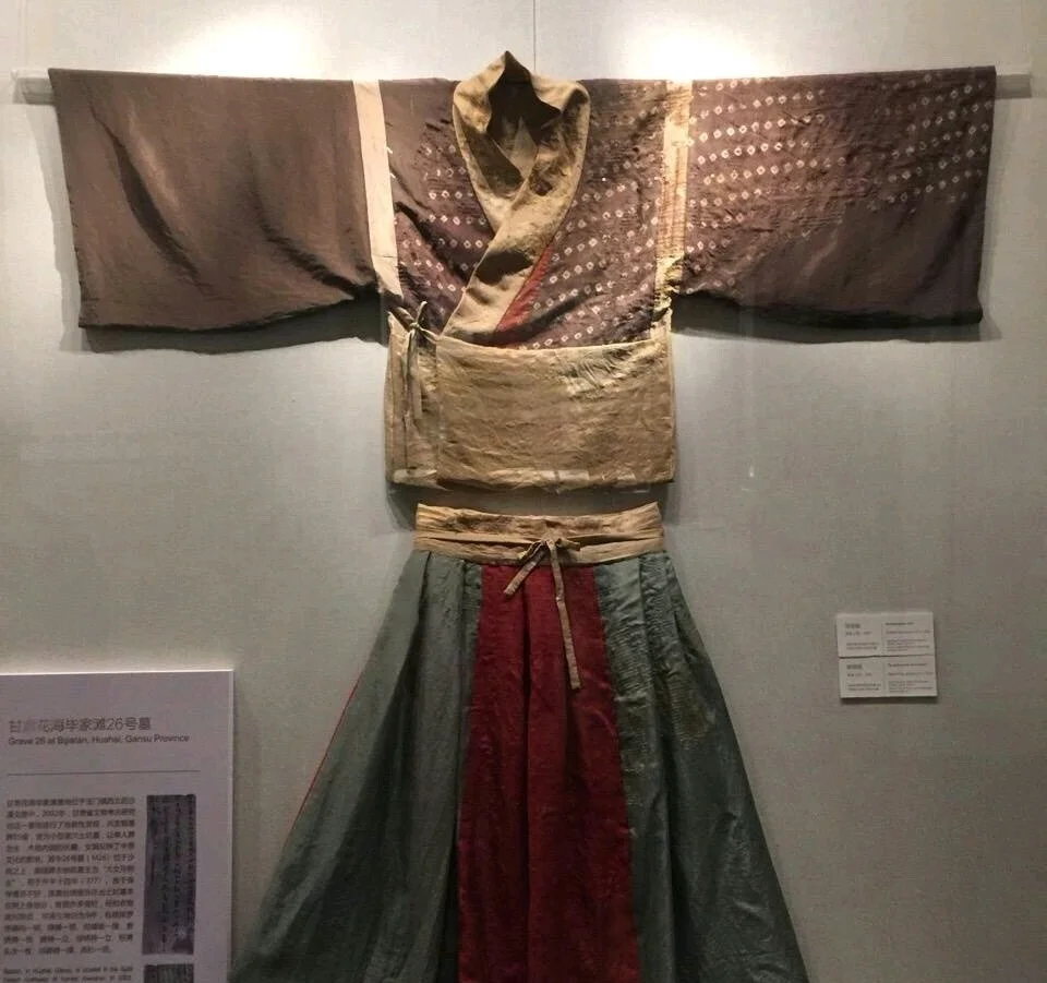 宽袍大袖才叫汉服？你需要补补知识啦~
