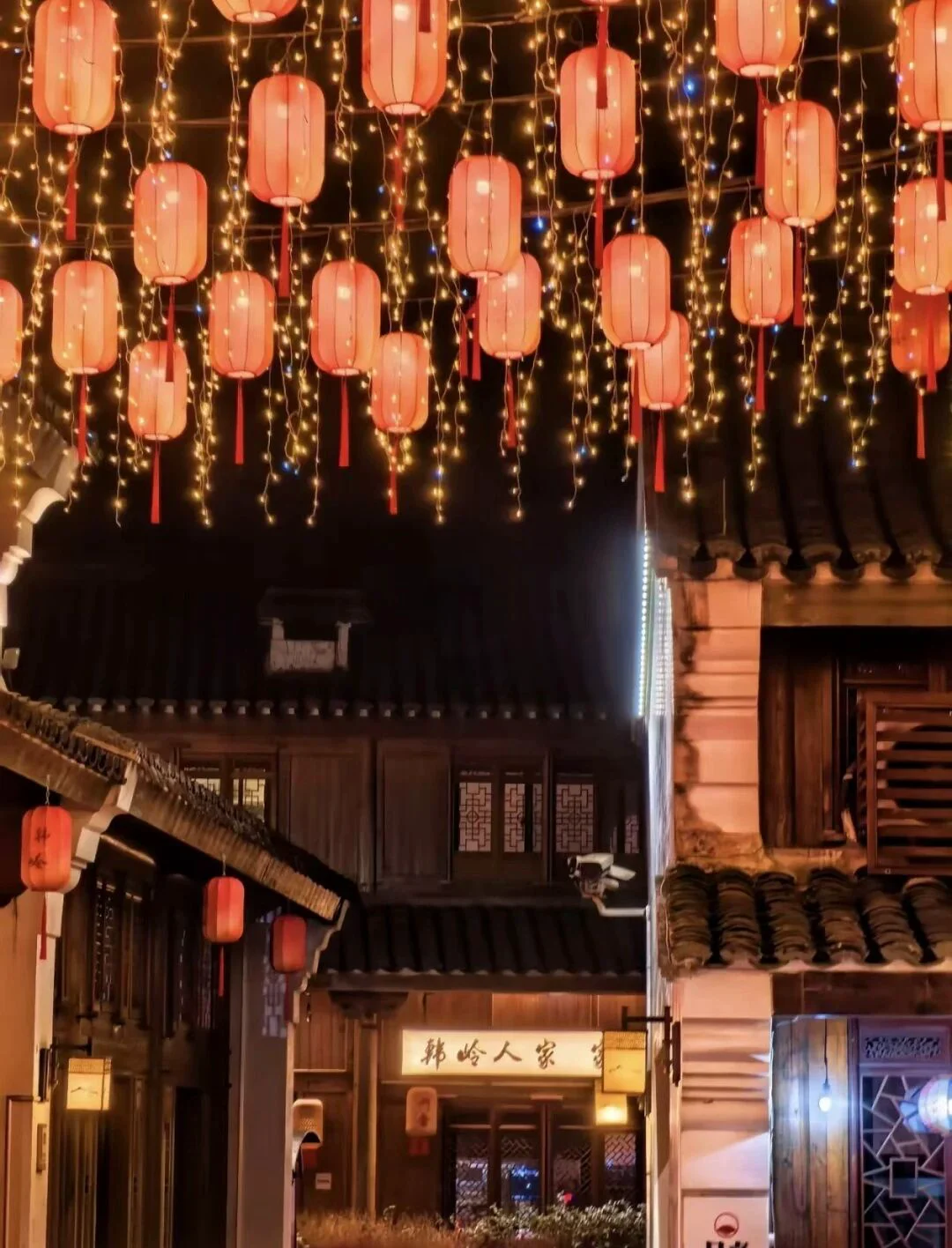 韩岭老街红灯笼夜景 汉服打卡