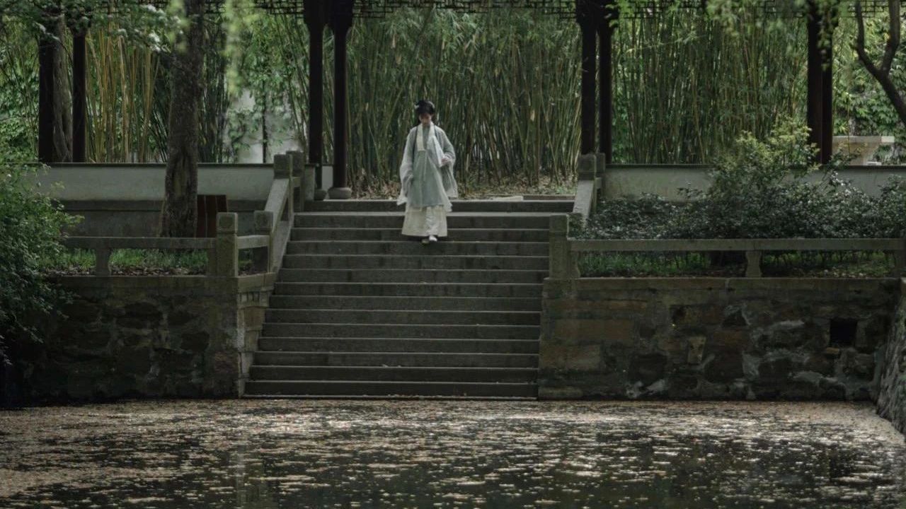 花影阑干人静｜醉花阴