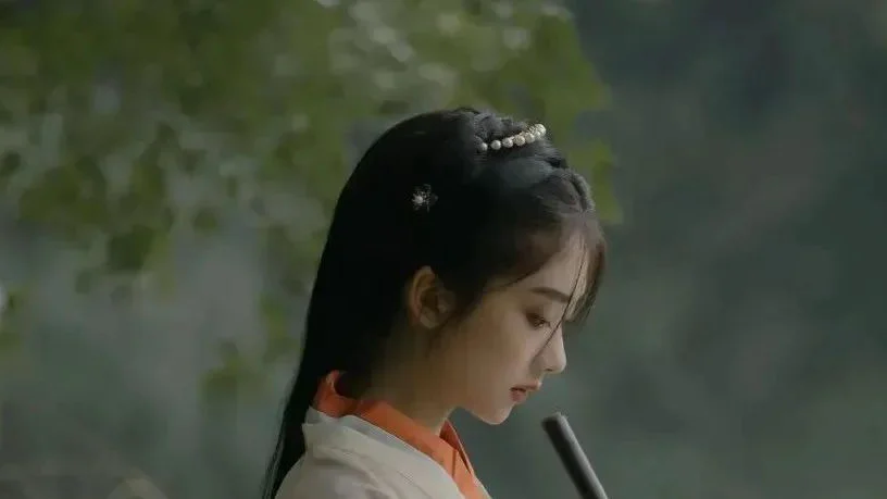 诗词文学｜荏苒光阴烟一缕，梅花枝上几回春