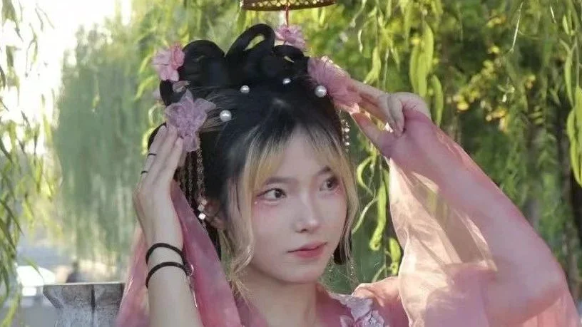 汉服：穿越千年的文化符号