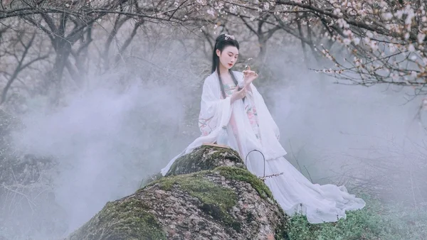 汉服摄影｜觅香沉