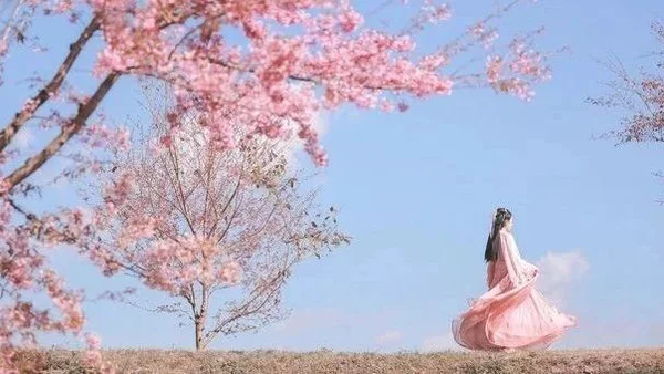 曼陀山庄的彼时  初见｜汉服摄影