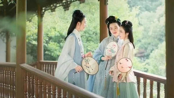 明朝才女，叶氏三姊妹｜汉服摄影