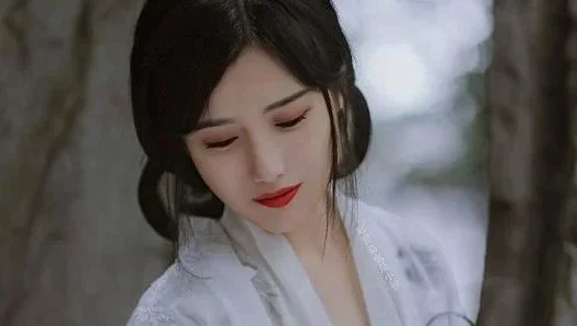 汉服仕女 | 静女其姝，诗经中的萌妹纸就是这样的吧~