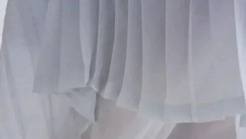 穿单层的汉服裙子，就不怕走光吗？