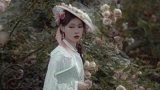 汉洋折衷 | 月光与玫瑰
