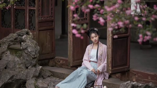 穿汉服游赏中国｜苏州留园