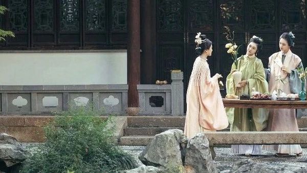 穿汉服游赏中国｜七夕·游园