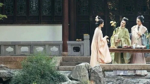 穿汉服游赏中国｜七夕·游园