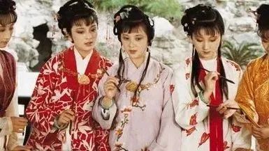 汉服算古装吗？为什么同袍谈古装色变呢？