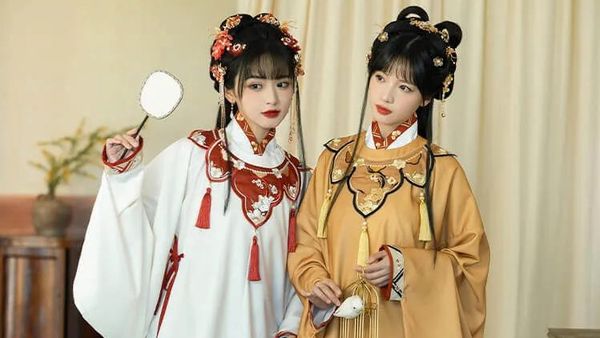 明制汉服推荐｜富贵即视感 “大浪淘金” 可还行？