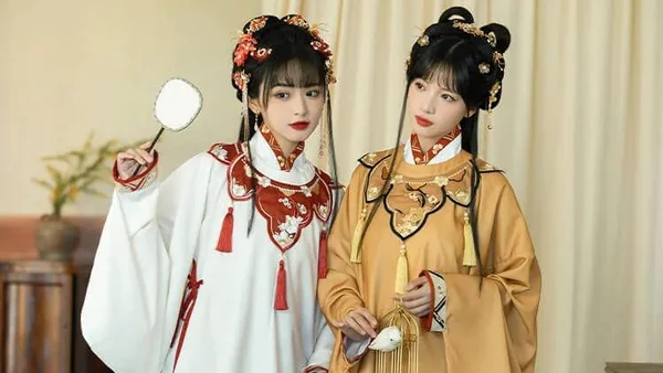 明制汉服推荐｜富贵即视感 “大浪淘金” 可还行？
