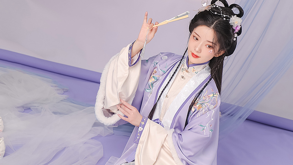 明制汉服推荐｜想借一缕清风 追赶你和心动