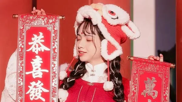 穿汉服迎虎年||除夕·爆竹声中旧岁除，烟花漫天新春至