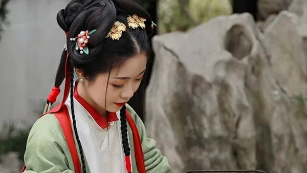 穿搭指南丨汉服日常活动怎么穿