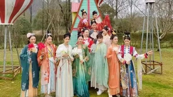 想参加花朝节汉服活动么！​2023全国各地花朝节汉服活动召集如约而至！
