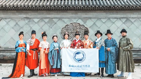 展示汉服，让世界感受中国之美