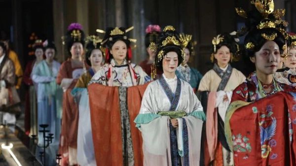 汉服新闻｜中华文脉，共赏汉服之美——终南山汉服文化传承与产业发展分会场顺利召开