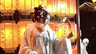 美！汉服小姐姐来了