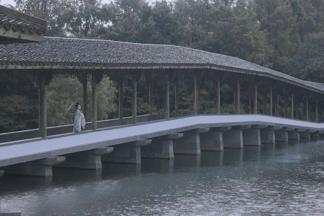 宿雨初霁
