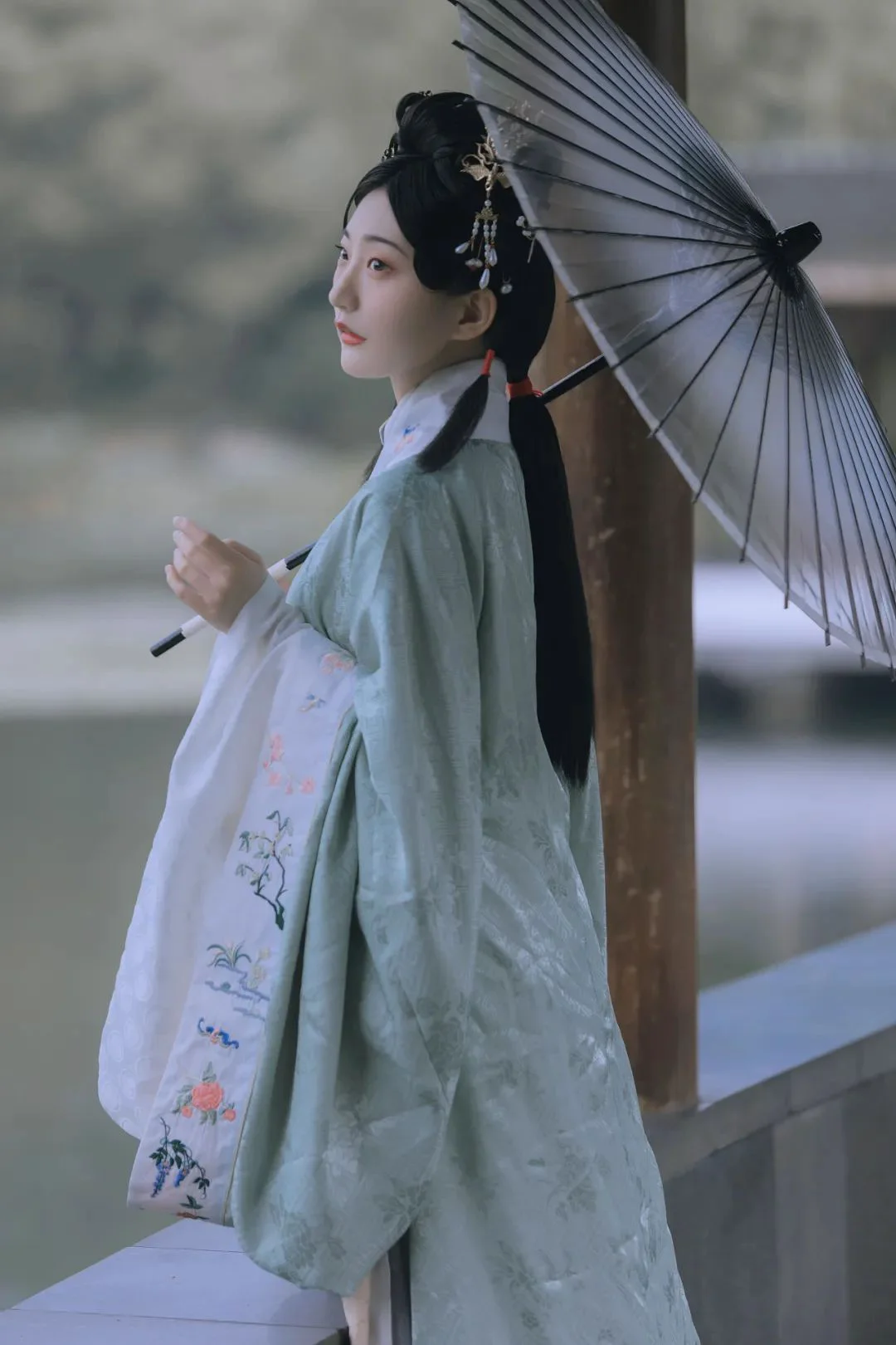 宿雨初霁