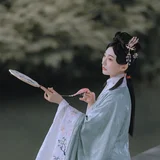 宿雨初霁