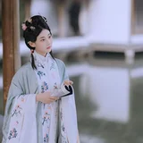 宿雨初霁