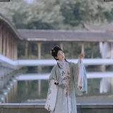 宿雨初霁