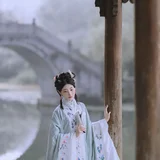 宿雨初霁