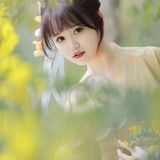 春日合欢花汉服少女写真