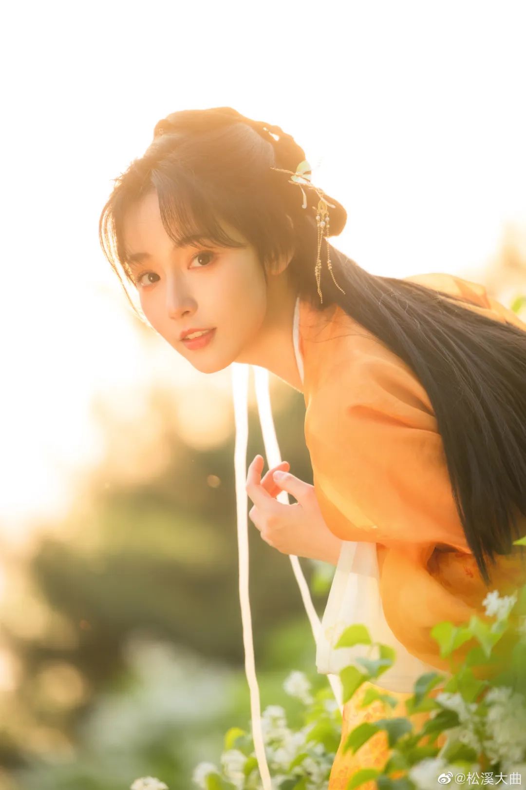 山花烂漫时｜汉服摄影