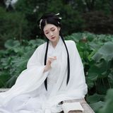 出淤泥而不染,濯清涟而不妖