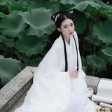 出淤泥而不染,濯清涟而不妖