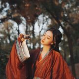 汉服摄影123期｜让人一眼沦陷的圆明园之秋
