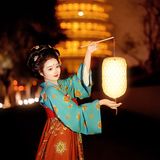 塔楼夜灯