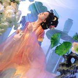 雾起清池｜唐裙繁花汉服写真