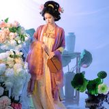 雾起清池｜唐裙繁花汉服写真