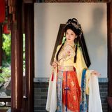 【汉服写真】梦回红楼：小姐裙裾翩跹，宛如绢中仙娥
