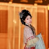光影织古意：一组汉服人像写真里的构图与氛围之美