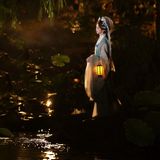 【汉服写真】妙玉临风：素玉垂纱，一袭缟素写尽孤洁