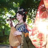 【汉服写真】百转不回：一袭罗衣千回折，终是人间自在身