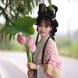 乘风赴荷约
